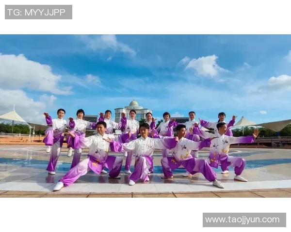 济南健儿为山东夺得全运功夫套路集体首金的背面：顶住压力，终迎芳华开放